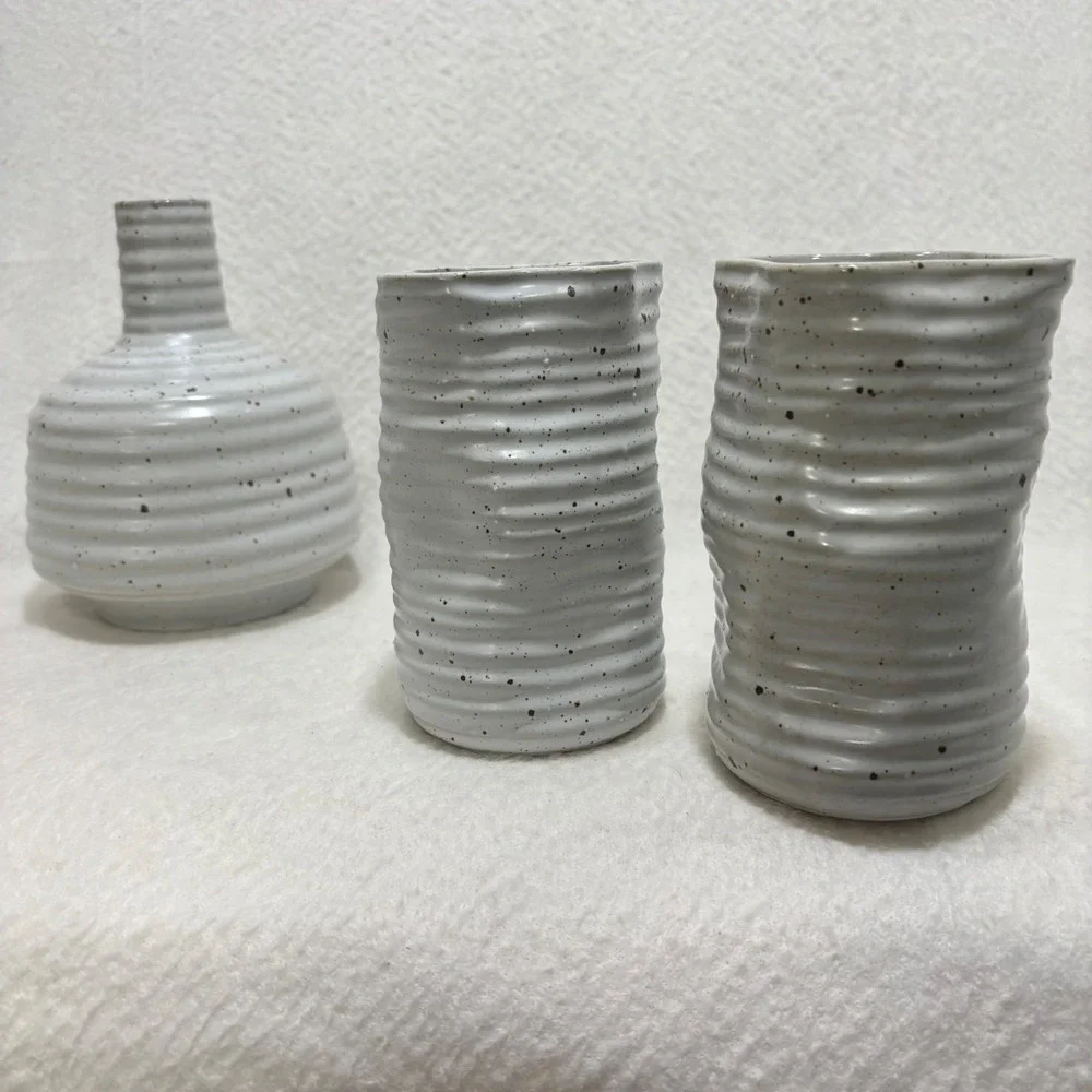 Minimalist Speckled Ceramic Vase Set 3-Piece Organic Wavy Edge Modern Grey Decor